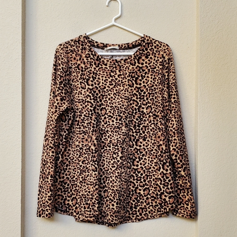 Zenana L/S Cheetah Print top. Size 2x